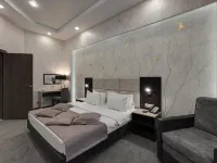 Premier Hotel โรงแรมในตเวียร์