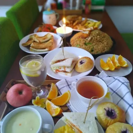 Nakula Sadewa Sanggraloka - Villa Ubud Anyer Отели в г. Аньер