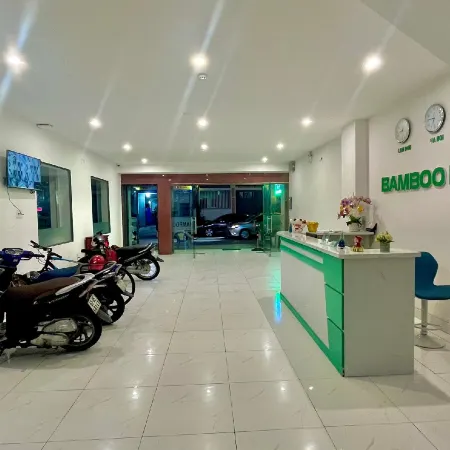 Bamboo Hotel Vung Tau Отели рядом с достопримечательностью «Пляж Фронт-Бич»