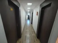 Hotel Rahi. Hotels in 