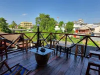 A+ Hometel Hotels near Wat Kamphaeng Laeng