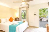 La Diosa Kali Beach Front Hotel