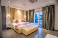 Hotel Mj Residency - balcony