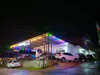 Mutiara Guest House Syariah - Parkplatz