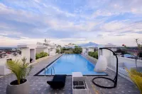 Grand Senyum Hotel - piscina