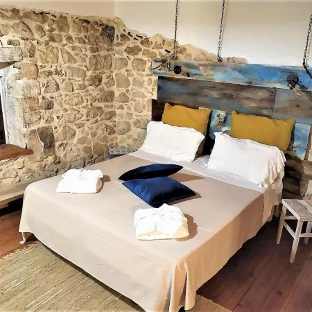 Only for Two Giumbabulla Home and Spa