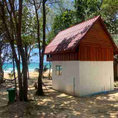 Robinson Bungalows Hotel Exterior