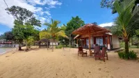 Siuri Cottages - bar