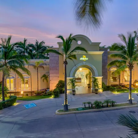 Pueblo Bonito Emerald Luxury Villas & Spa All Inclusive