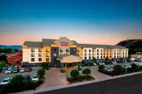 Fairfield Inn & Suites Kelowna