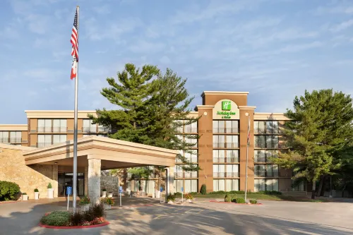 Holiday Inn & Suites des Moines-Northwest Hotels in Urbandale