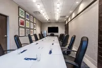 Holiday Inn Express & Suites Welland Hotels in Port Colborne
