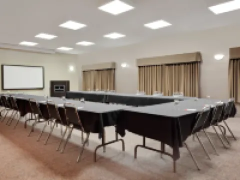 Ramada by Wyndham Stettler Hoteles en Stettler