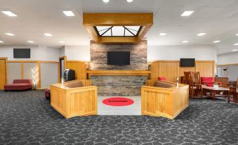 Ramada Alpena