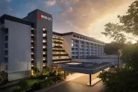 Hanover Marriott Hotels near Five Below