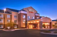 Fairfield Inn & Suites Gillette Hotels near Teewinot Circle
