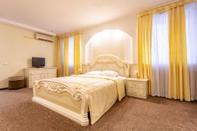 Turist Hotel