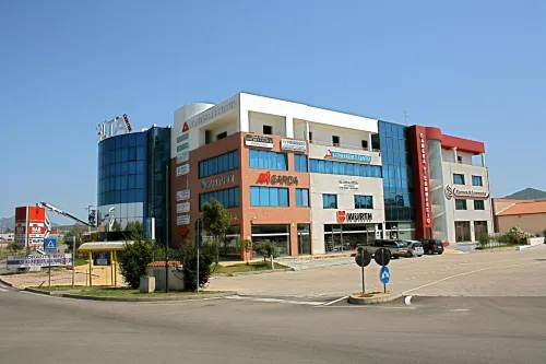 Delta Rooms