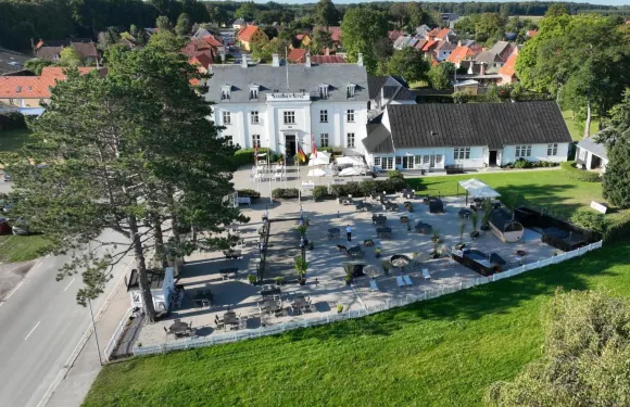 班霍爾姆海濱酒店