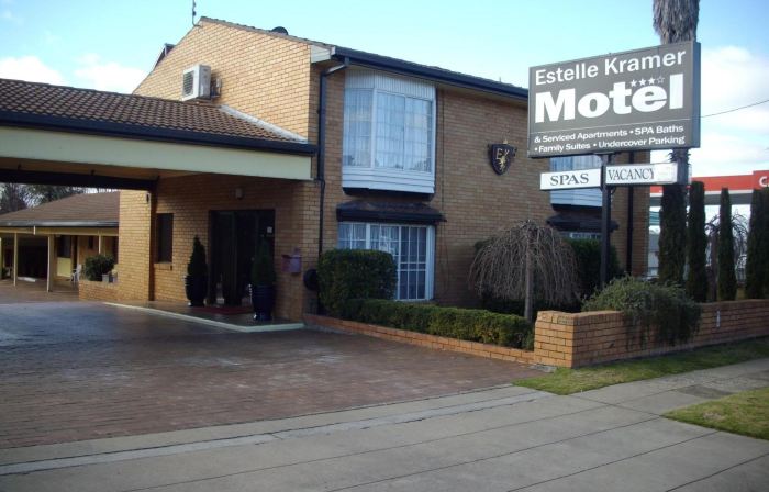 Estelle Kramer Motel