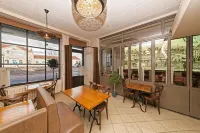 Contact Hôtel du Commerce et Son Restaurant Côte à Côte Hotels in Autun