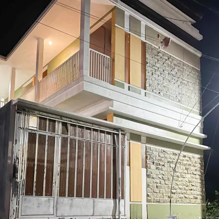 Oma Kost 3 Probolinggo Mitra RedDoorz