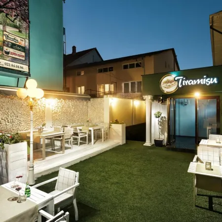 Weekend Boutique Hotel