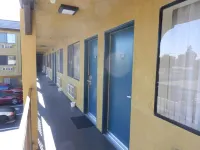 Simply Home Inn & Suites - Riverside