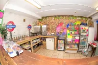 Kensal Green Backpackers