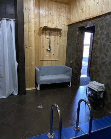 Бумеранг Отели рядом с достопримечательностью «Северо-Осетинский Республиканский Художественный Музей им. М. Туганова»