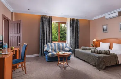 Istra Holiday Hotel in zona Pyatnitskiy Plyazh