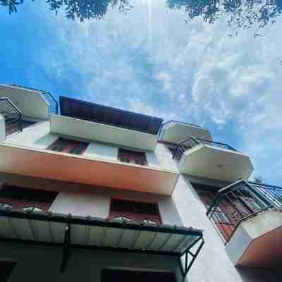 Sun Set Forest Villa Hotel Exterior