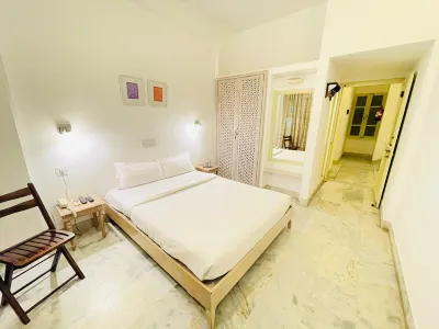 Jaiwana Haveli Hotel dekat Crystal Gallery