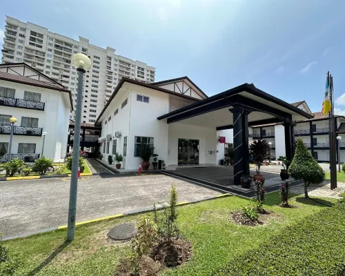 Hotel Seri Malaysia Pulau Pinang Hotels near Snake Temple