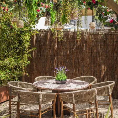 The Berkeley Square Hotel Bristol Отели рядом с достопримечательностью «Стадион «Аштон Гейт»»