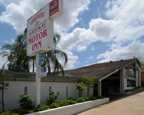 Gateway Motor Inn Hotels in Narrandera