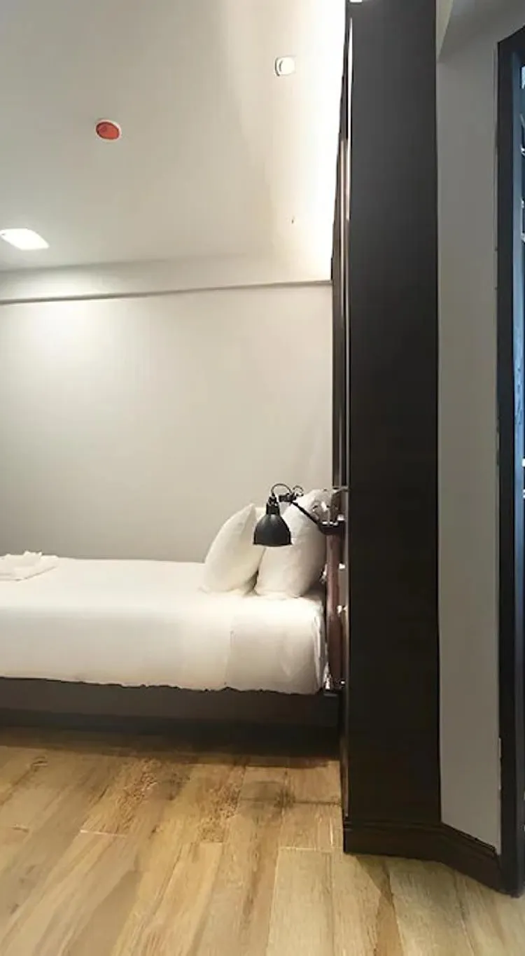 ห้องบิสซิเนส