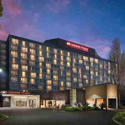 舊金山機場皇冠假日飯店 Hotel Exterior