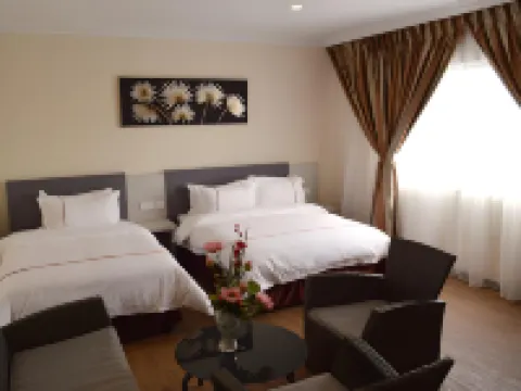 特魯克尹譚昂素卡酒店 下霹靂酒店