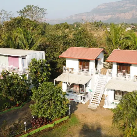 Sandy’s Kinjal Farm & Tents