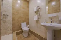 D-Hotel