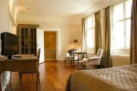 Schloss Krugsdorf Hotels in Eggesin