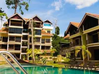 Anjungan Beach Resort Hotels in Manjung