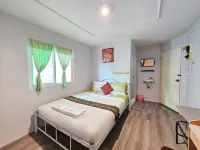 P.California Inter Hostel