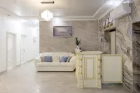 Grand Gallery Apartment by Provence