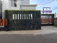 Daima Syariah Mansion Tebet Hotels near Cawang Station