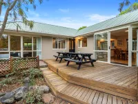 Tasman Holiday Parks - Christchurch Hotels near Groynes