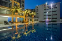 Momo inn Park & Resort - piscina