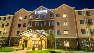 Staybridge Suites Lexington 肯塔基賽馬公園附近的飯店