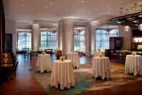 New Orleans Marriott Metairie at Lakeway - breakfast